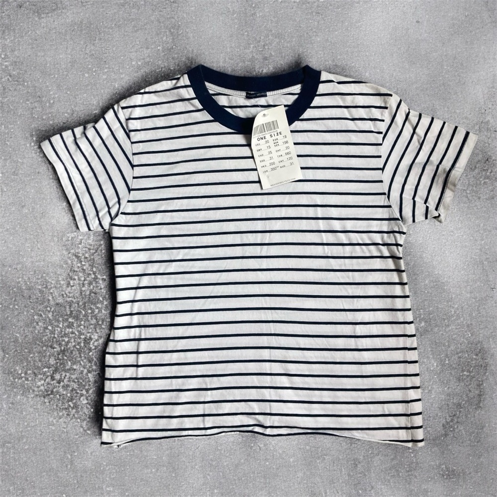 Brandy Melville NWT Navy and White Striped T-Shirt